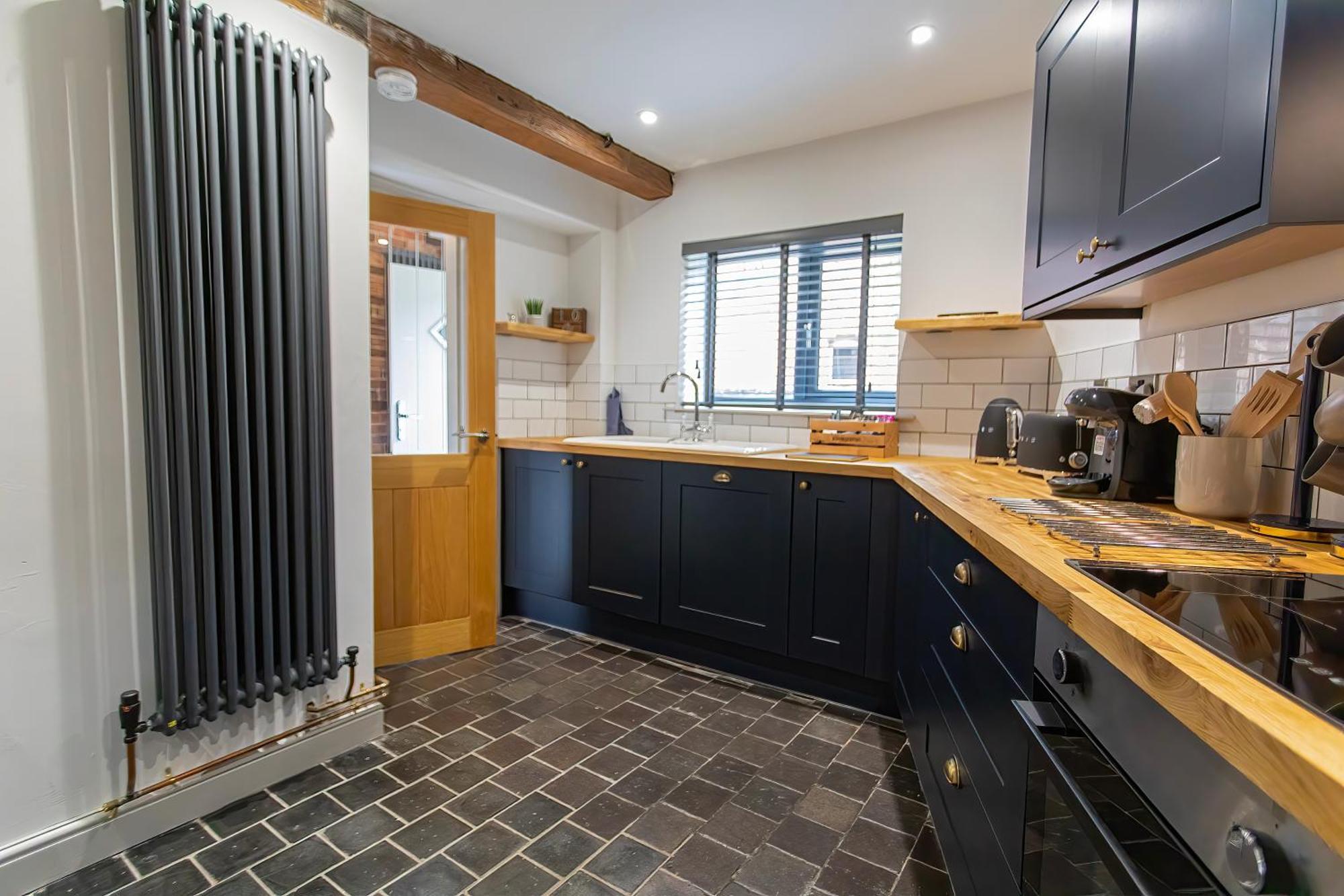 Stunning Ashbourne Town Centre Cottage Near Alton Towers Peak District Derbyshire Exterior foto